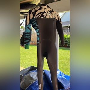 Buell boys sz12 Jaime Obrien full 3/2 wetsuit